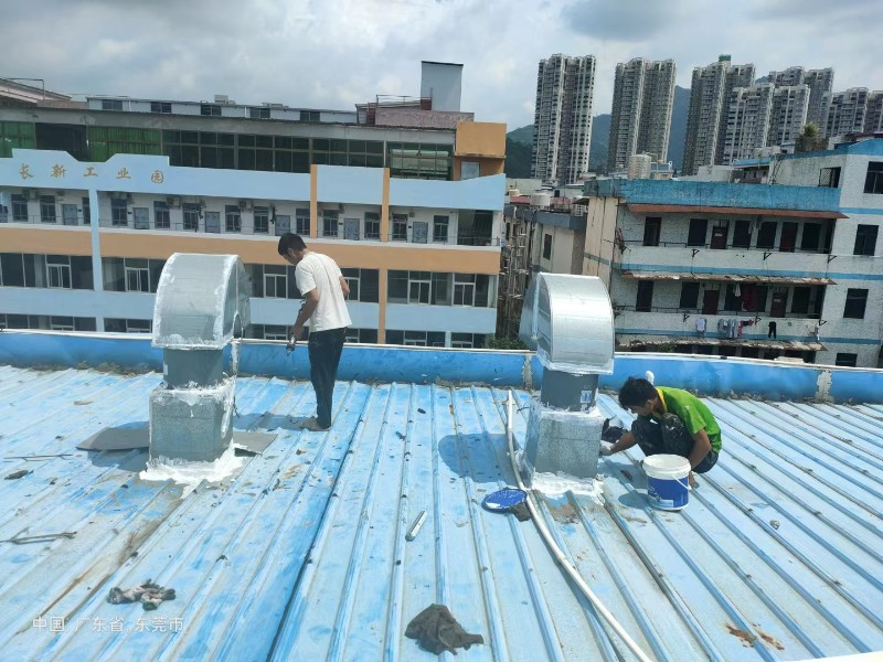 济宁钢结构屋面涂料维修方法